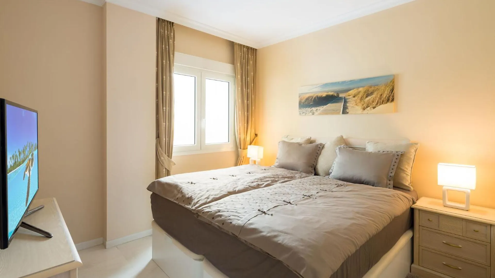 Luxury 5* 3 Beds Apartment In Playas Del Duque, Puerto Banus Marbella